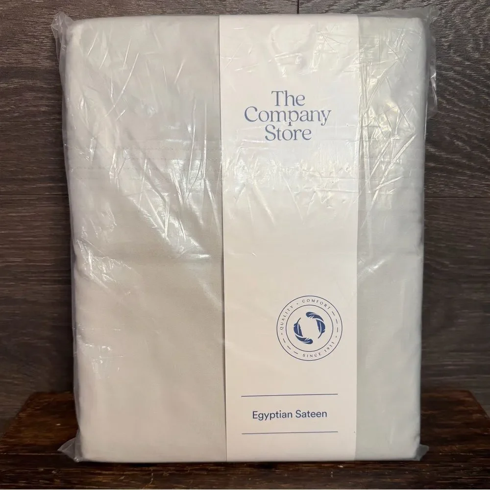 The Company Store Legends Egyptian Cotton Sateen King Flat Sheet in Silver. NWT